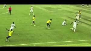 Alexis Ulrich | Mediocentro Defensivo | Highlights 2025/2026